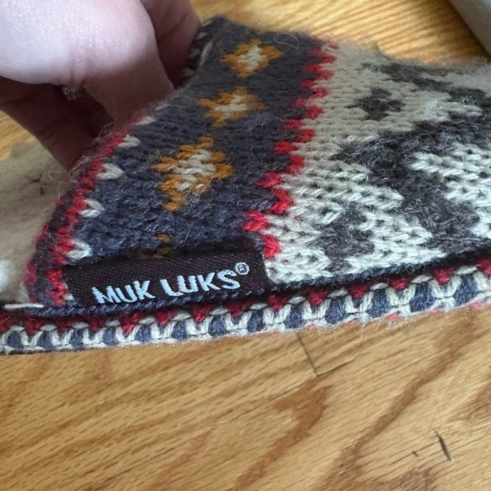 Muk Luks Toddler Slippers Cozy Knit Festive Aztec Western Pattern size 9/10
